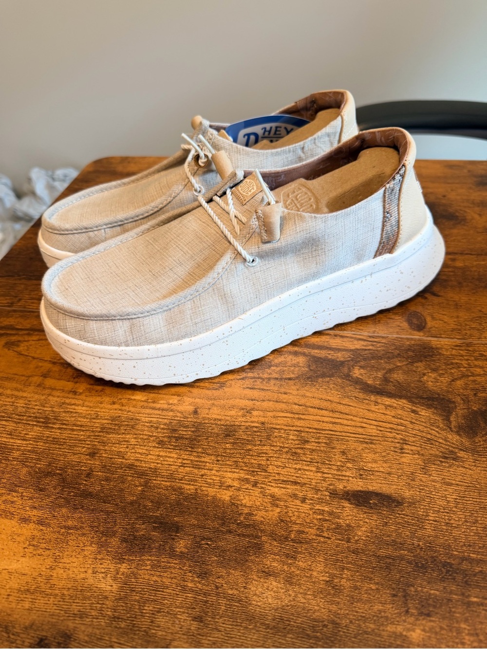 Hey Dude Wally Linen Slip-On Shoes in Beige 12W (10M)